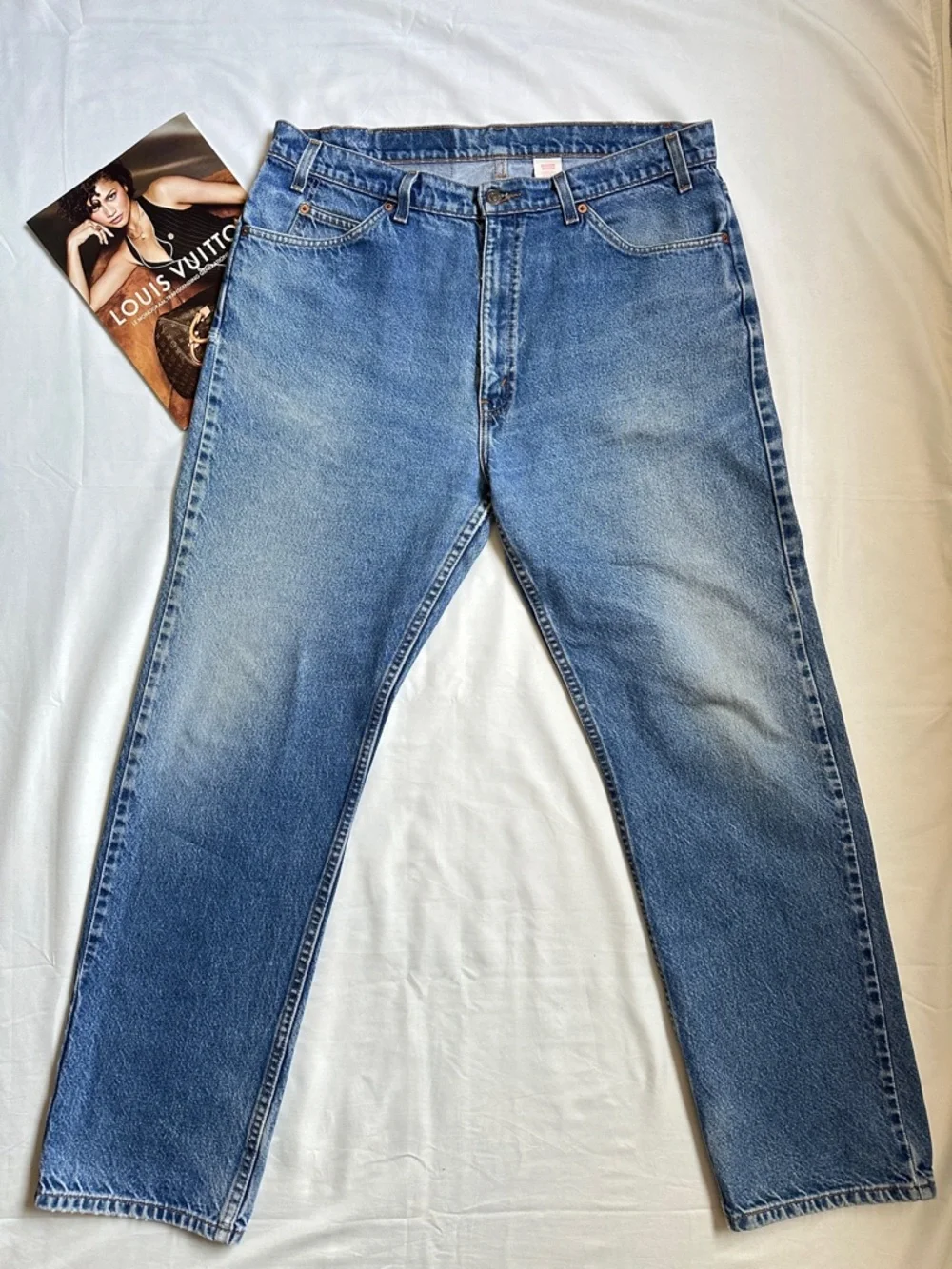 Vintage Levi's 505 Regular Fit Light Blue Jeans - Picture 11 of 12